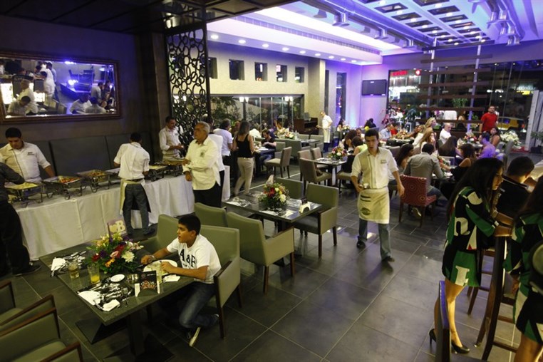 Opening of Republic in Jbeil